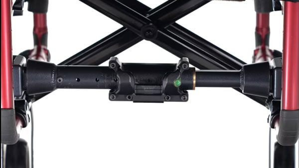 Empulse R90 | Opladning og montering på en krydsrammekørestol Miniaturebillede